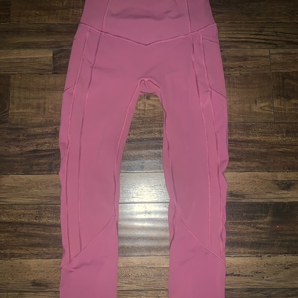 Pink lululemon legging